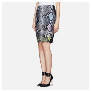 Diane Von Furstenberg Mae Mikado Python Print Pencil Skirt Size 8